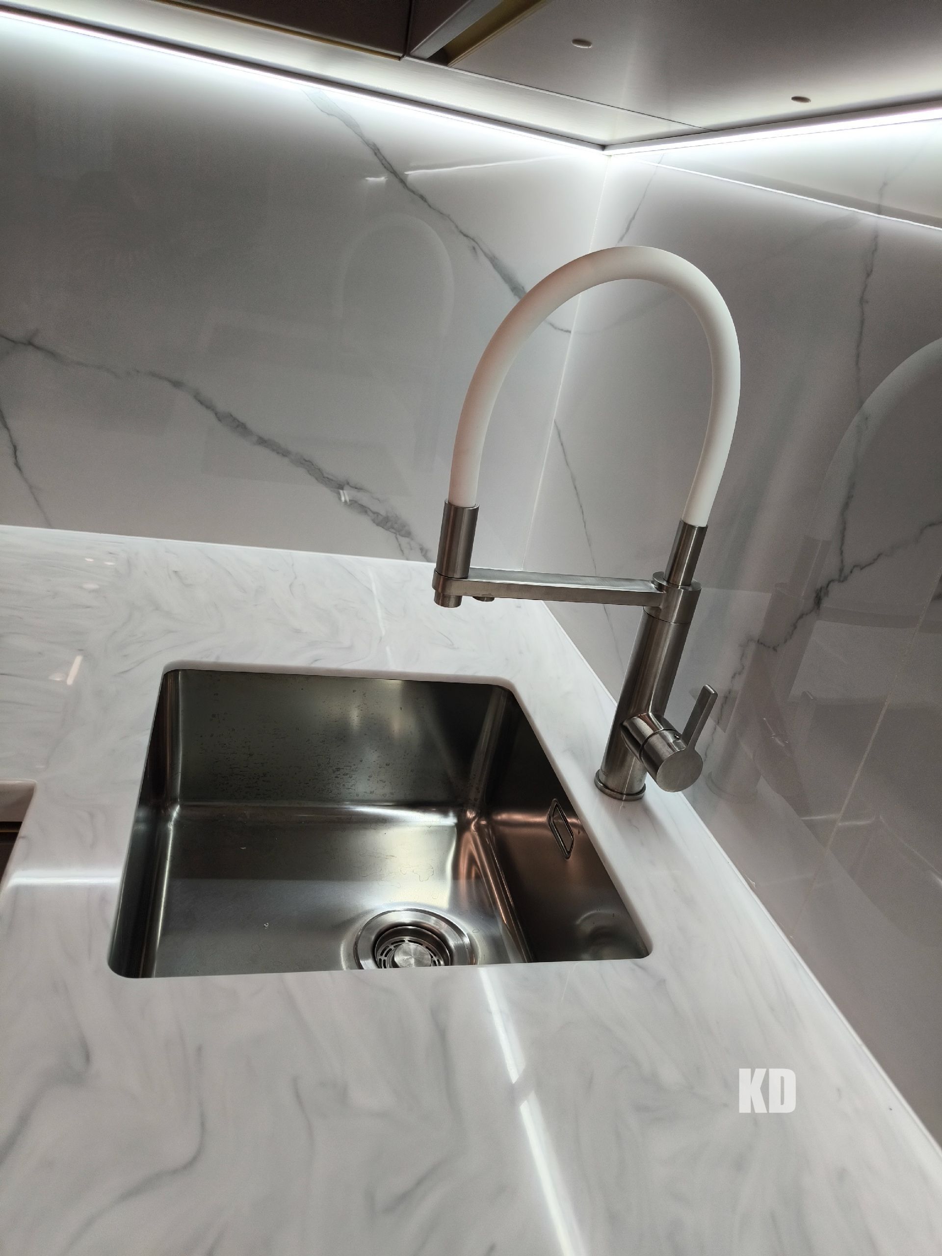 Кухня современная Urban Forge Kitchens Кухня современная Urban Forge Kitchens